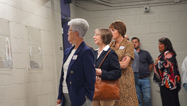 JTShenScienceRibbonCeremony-36 Medium